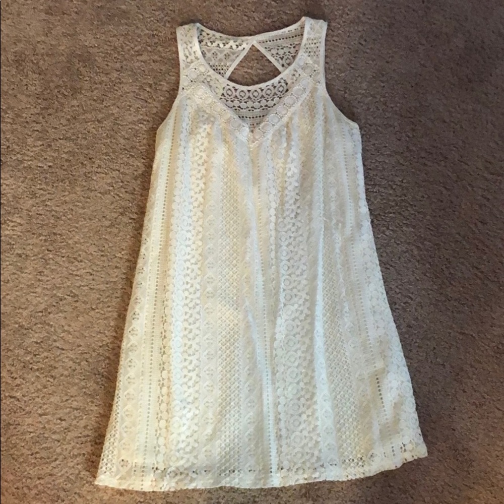 White lace dress